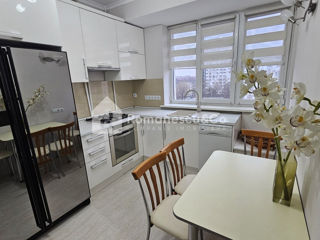 Apartament cu 3 camere, 65 m², Râșcani, Chișinău foto 2