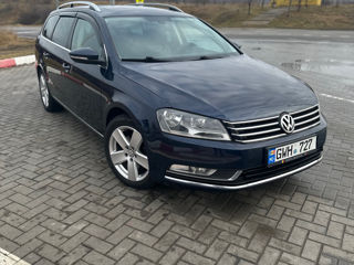 Volkswagen Passat foto 2