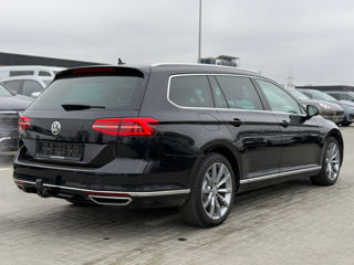 Volkswagen Passat foto 3