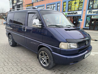 Volkswagen Transporter foto 3