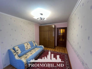 Apartament cu 3 camere, 71 m², Buiucani, Chișinău foto 2