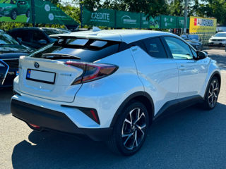 Toyota C-HR foto 6