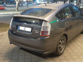 Toyota Prius foto 2