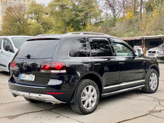 Volkswagen Touareg foto 4