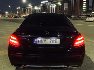 Mercedes E-Class foto 9