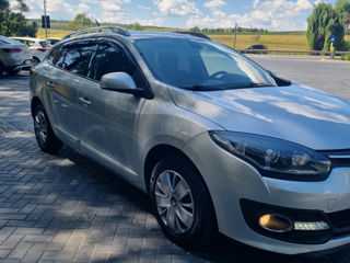 Renault Megane foto 1