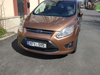 Ford C-Max foto 1