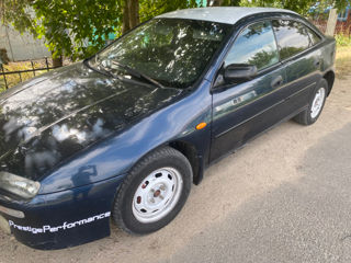 Mazda 323 foto 8