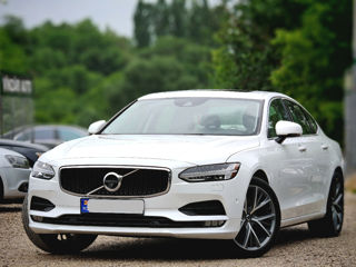 Volvo S90 foto 2