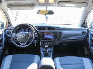 Toyota Auris foto 7