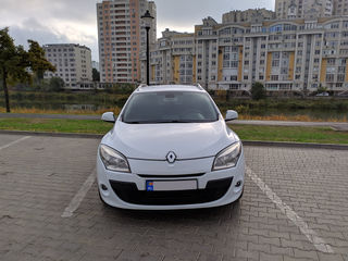 Renault Megane foto 2