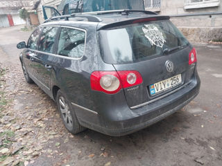 Volkswagen Passat foto 4