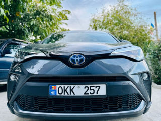 Toyota C-HR foto 3