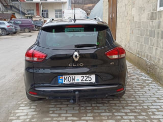 Renault Clio foto 9