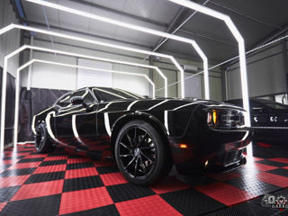 Dodge Challenger foto 2