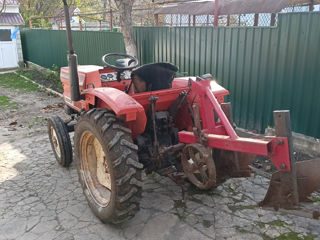 Tractor Hinomoto e2302