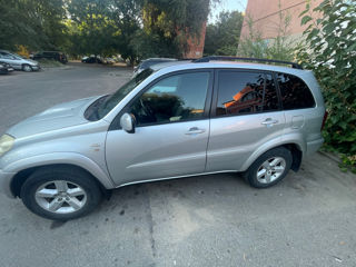 Toyota Rav 4 foto 5