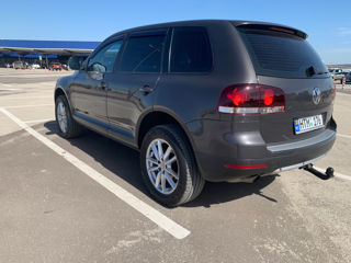 Volkswagen Touareg foto 4