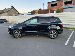 Ford Escape foto 4