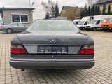 Mercedes E Class foto 4