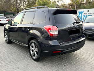 Subaru Forester foto 4