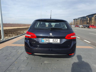 Peugeot 308 foto 4