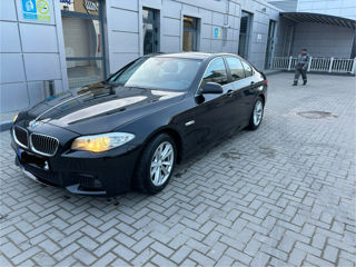 BMW 5 Series foto 3