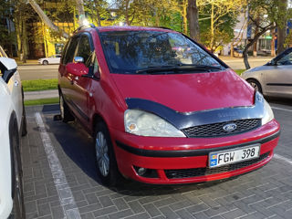 Ford Galaxy foto 1