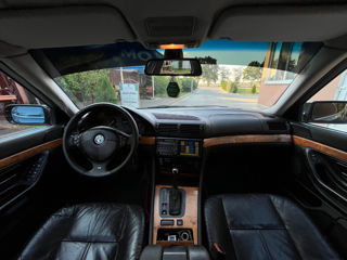 BMW 7 Series foto 7