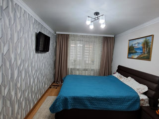 Apartament cu 3 camere, 82 m², Periferie, Ialoveni foto 7