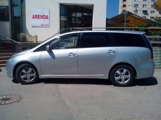 Mitsubishi Grandis foto 1