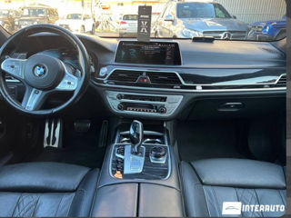 BMW 7 Series foto 3