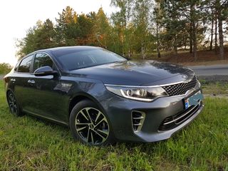 KIA Optima foto 8