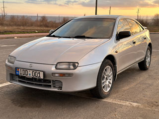 Mazda 323 foto 2