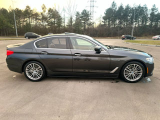 BMW 5 Series foto 7