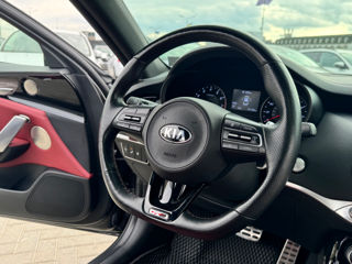 KIA Stinger foto 9