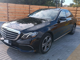 Mercedes E-Class foto 3