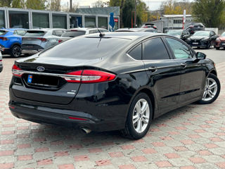 Ford Fusion foto 5