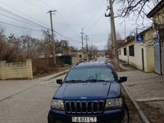 Jeep Cherokee foto 4