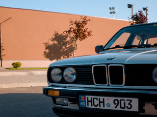 BMW 3 Series foto 4