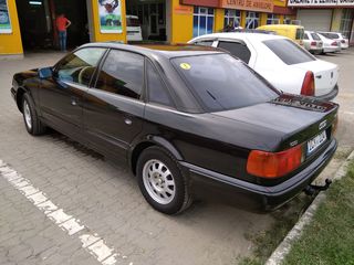 Audi 100 foto 6