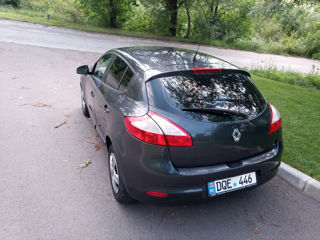 Renault Megane foto 8