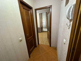 Apartament cu 1 cameră, 29 m², Centru, Chișinău foto 3