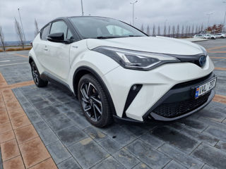 Toyota C-HR foto 3