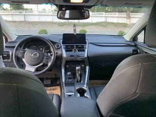 Lexus NX Series foto 3