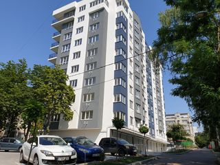 Apartament cu 1 odaie și living spațios, planificare superbă! foto 2