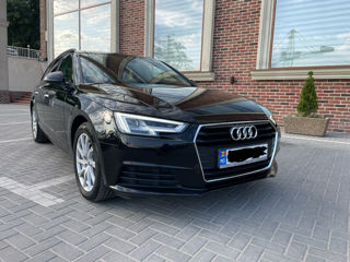 Audi A4 foto 2