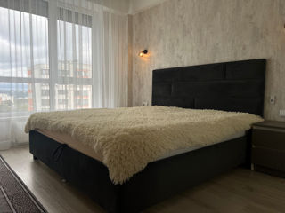 Apartament cu 2 camere, 65 m², Buiucani, Chișinău foto 2