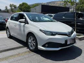 Vind piese la Toyota Auris