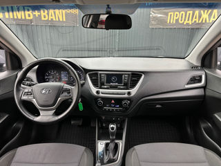 Hyundai Accent foto 10